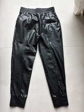 David Lerner Black Faux Leather Jogger Pants Small